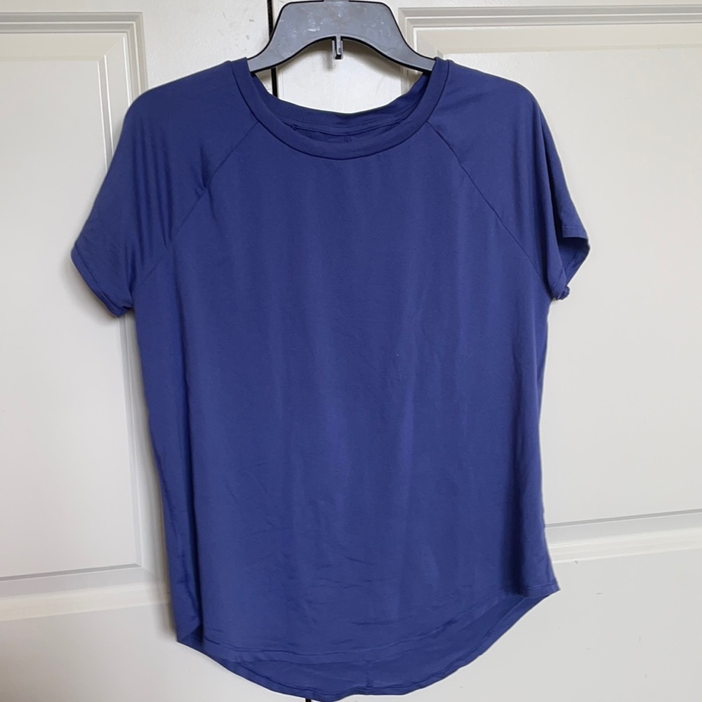 Super Soft athletic work out tshirt. Never worn